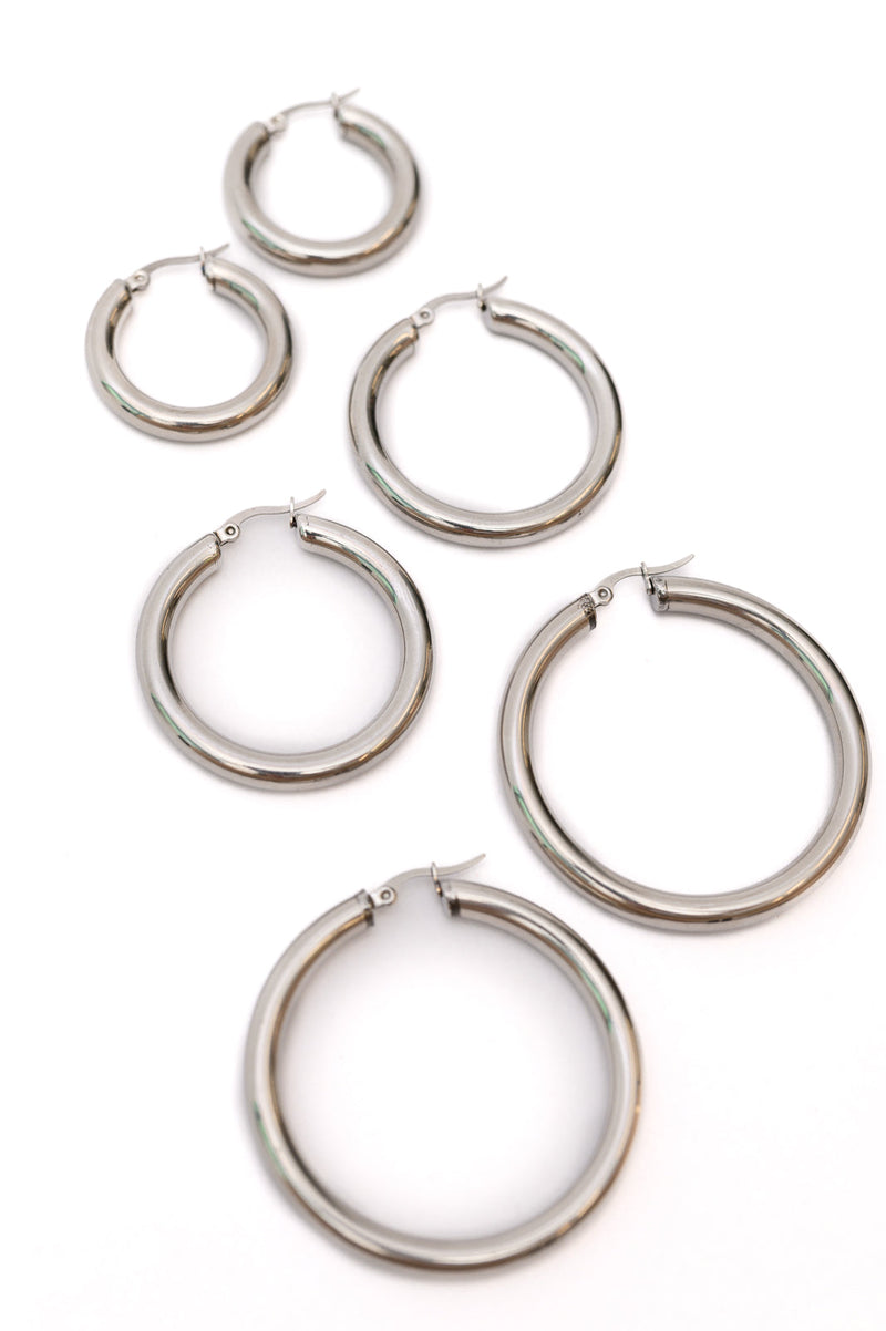 ONLINE EXCLUSIVE: Day to Day Hoop Earrings Set in Silver