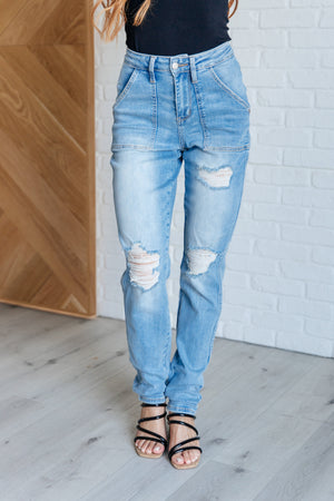 ONLINE EXCLUSIVE: Aiden High Rise Patch Pocket Distressed Boyfriend Jeans