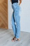 ONLINE EXCLUSIVE: Aiden High Rise Patch Pocket Distressed Boyfriend Jeans