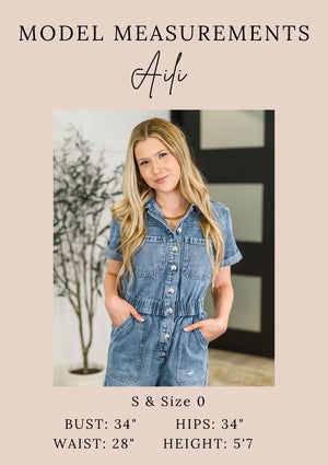 ONLINE EXCLUSIVE: It's For the Aesthetic Balloon Sleeve Dress