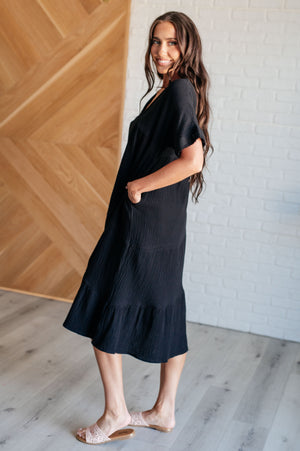 ONLINE EXCLUSIVE: Always Learning Dolman Sleeve Dress in Black