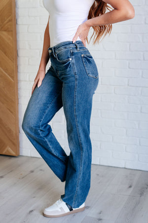 ONLINE EXCLUSIVE: Anita Mid Rise Control Top Vintage Straight Jeans