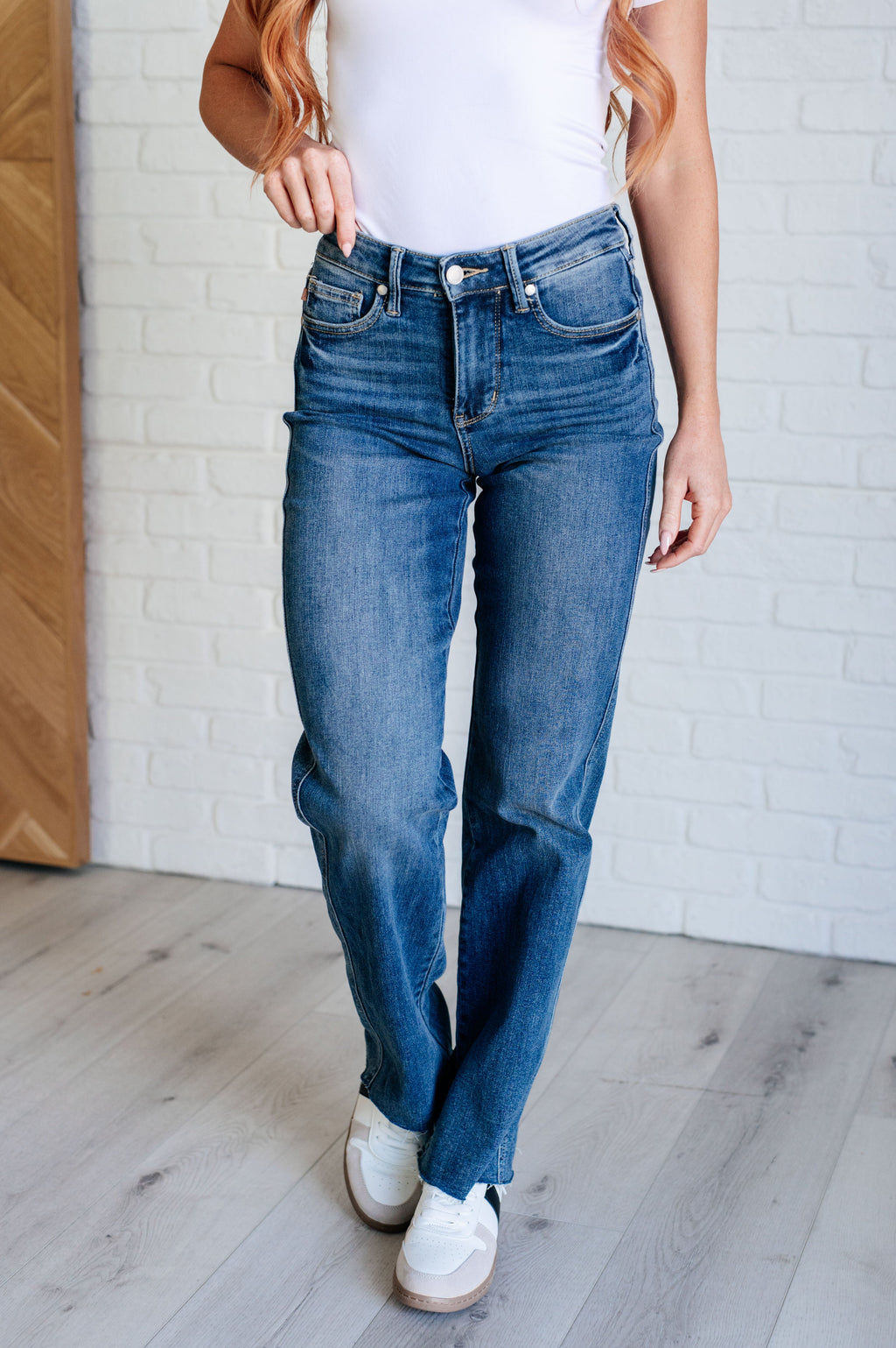 ONLINE EXCLUSIVE: Anita Mid Rise Control Top Vintage Straight Jeans