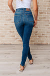 ONLINE EXCLUSIVE: Daphne High Rise Skinny Jeans