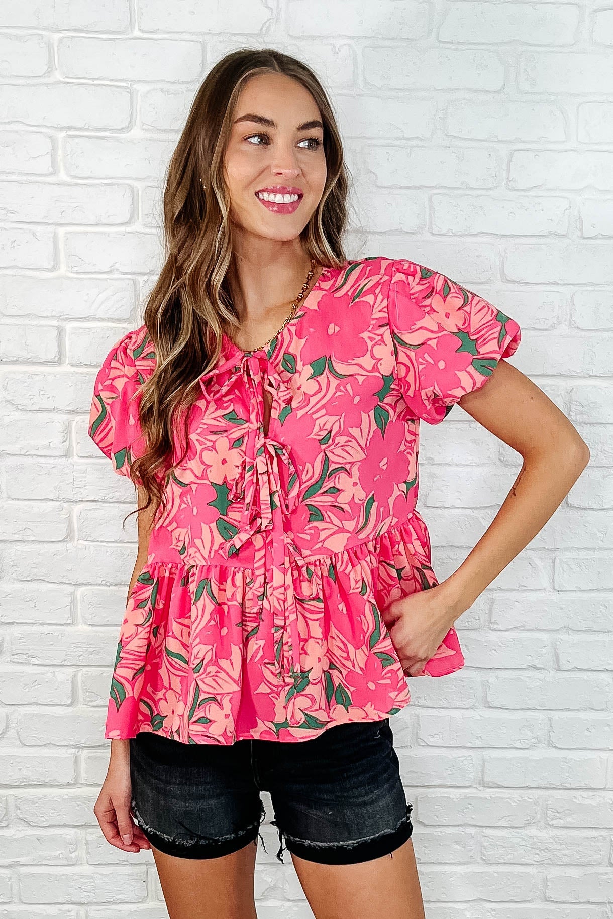 ●PINK PINEAPPLE● SHEER BLOOM SHIRRING TOPBLACK PH1WH306LBK Shop Pink Pineapple BTQ