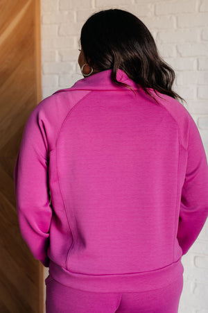 ONLINE EXCLUSIVE: Hamptons Travel Half Zip Pullover in Magenta