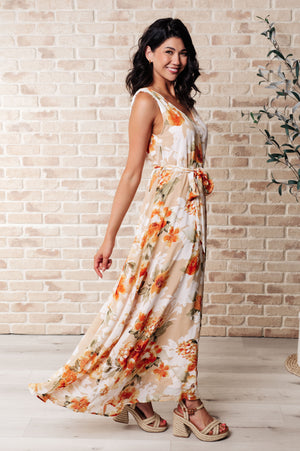 ONLINE EXCLUSIVE: It's All Sunshine V-Neck Floral Dress in Orange