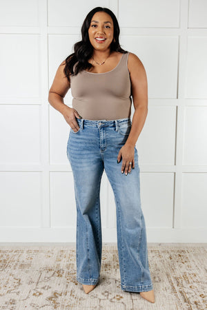 ONLINE EXCLUSIVE: Melia High Rise Side Seam Detail Wide Leg Jeans