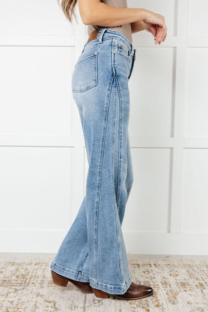 ONLINE EXCLUSIVE: Melia High Rise Side Seam Detail Wide Leg Jeans