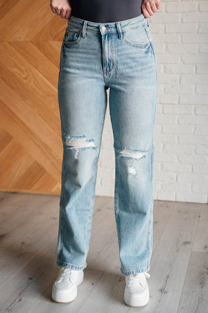 ONLINE EXCLUSIVE: Patricia High Rise Rigid Magic 90's Straight Jeans