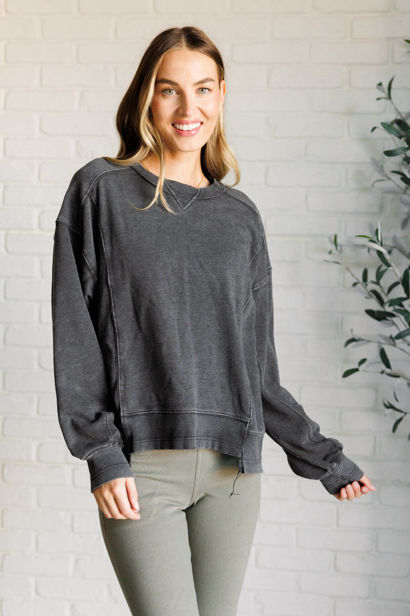 ONLINE EXCLUSIVE: Quick Fix Mineral Wash Crew Neck Pullover in Black