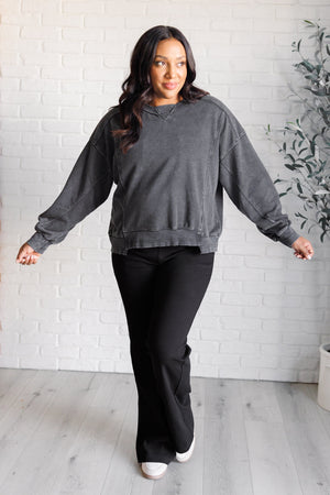 ONLINE EXCLUSIVE: Quick Fix Mineral Wash Crew Neck Pullover in Black