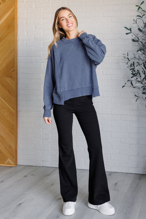 ONLINE EXCLUSIVE: Quick Fix Mineral Wash Crew Neck Pullover in Psychic