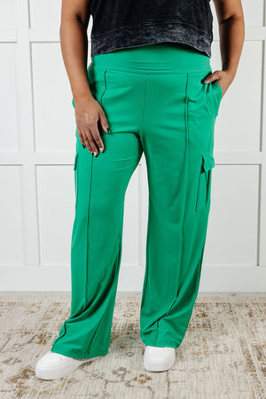 ONLINE EXCLUSIVE: Race to Relax Cargo Pants in Emerald Green