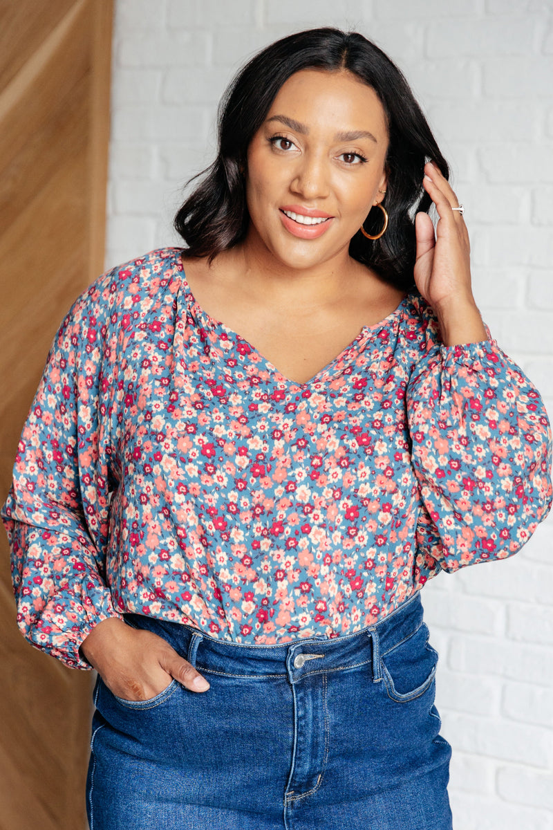 ONLINE EXCLUSIVE: Sunday Brunch Blouse in Denim Floral