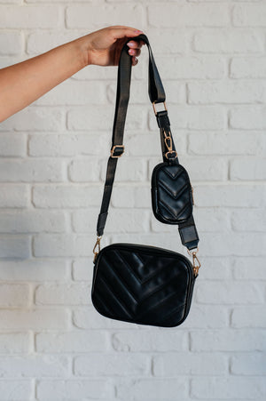 ONLINE EXCLUSIVE: Under Your Spell Crossbody in Black