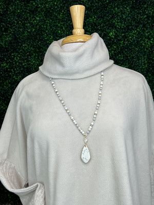 Long Beaded Necklace With Stone Pendant